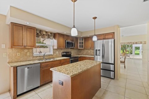 House in Bradenton, Florida 2 bedrooms, 169.27 sq.m. № 1803953 - photo 20