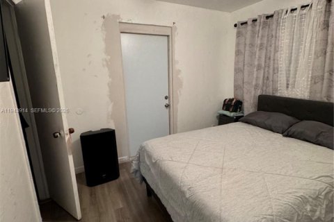 Villa ou maison à louer à West Park, Floride: 3 chambres, 77.95 m2 № 2001616 - photo 13