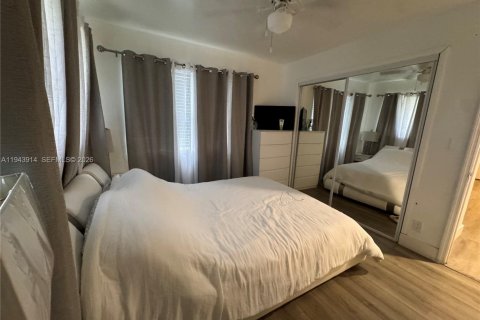 Villa ou maison à louer à West Park, Floride: 3 chambres, 77.95 m2 № 2001616 - photo 17