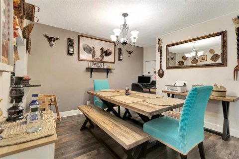 Adosado en venta en Valrico, Florida, 2 dormitorios, 144.93 m2 № 1767423 - foto 3
