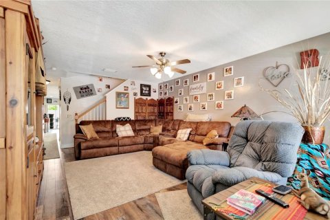 Adosado en venta en Valrico, Florida, 2 dormitorios, 144.93 m2 № 1767423 - foto 2