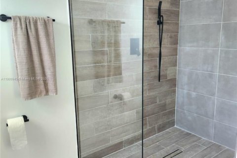 House in Plantation, Florida 2 bedrooms, 133.59 sq.m. № 1952208 - photo 24