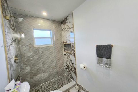 House in Plantation, Florida 2 bedrooms, 133.59 sq.m. № 1952208 - photo 28