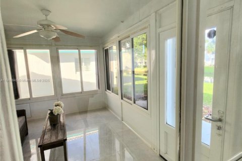 House in Plantation, Florida 2 bedrooms, 133.59 sq.m. № 1952208 - photo 10