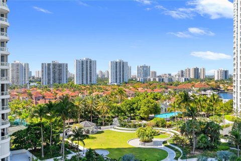 Condominio en venta en Aventura, Florida, 3 dormitorios, 203.46 m2 № 2022607 - foto 19