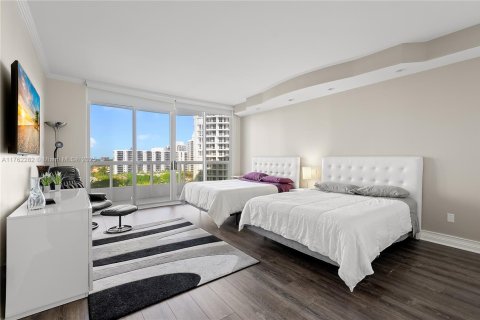Condominio en venta en Aventura, Florida, 3 dormitorios, 203.46 m2 № 2022607 - foto 7