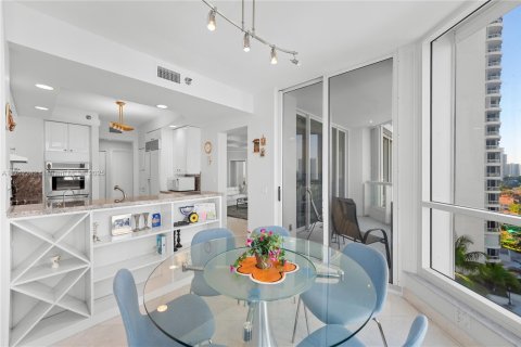 Condominio en venta en Aventura, Florida, 3 dormitorios, 203.46 m2 № 2022607 - foto 26