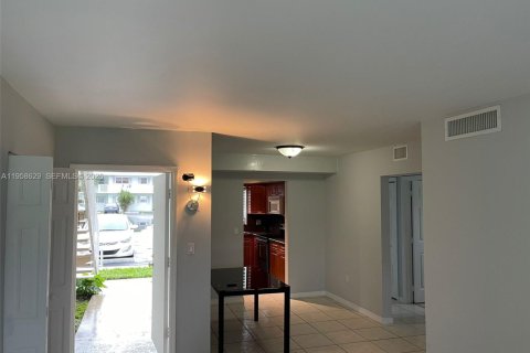 Condo à Miami, Floride, 2 chambres № 2080558