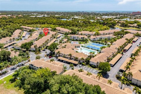 Condominio en alquiler en Sarasota, Florida, 2 dormitorios, 99.22 m2 № 2106202 - foto 2