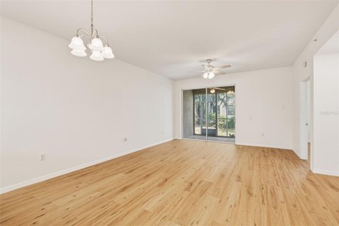Condominio en alquiler en Sarasota, Florida, 2 dormitorios, 99.22 m2 № 2106202 - foto 12