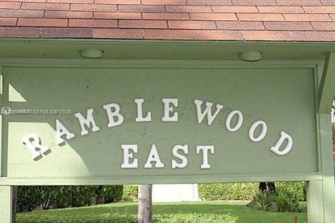 Condo in Coral Springs, Florida, 1 bedroom  № 2068716 - photo 14