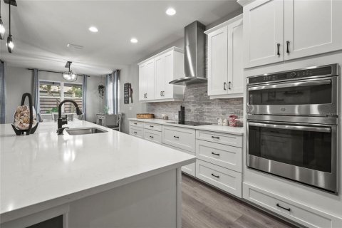 Casa en venta en Sarasota, Florida, 4 dormitorios, 305.18 m2 № 1898863 - foto 20