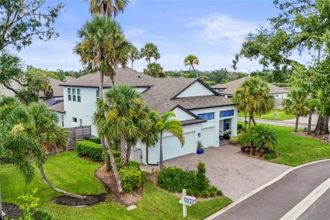Casa en venta en Sarasota, Florida, 4 dormitorios, 305.18 m2 № 1898863 - foto 1
