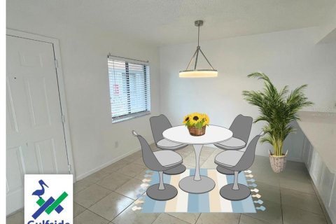 Casa en alquiler en Pinellas Park, Florida, 2 dormitorios, 90.58 m2 № 1872943 - foto 4