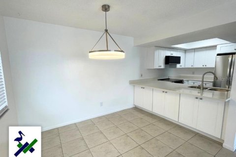Casa en alquiler en Pinellas Park, Florida, 2 dormitorios, 90.58 m2 № 1872943 - foto 5