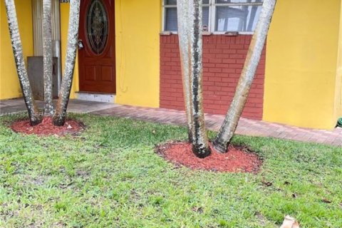 Propiedad comercial en venta en Davie, Florida, 184.13 m2 № 1991788 - foto 18