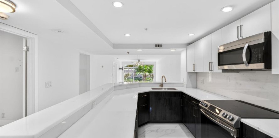 Condo à West Palm Beach, Floride, 2 chambres  № 2387106