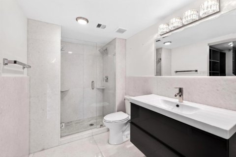 Copropriété à louer à West Palm Beach, Floride: 2 chambres, 109.44 m2 № 2387106 - photo 10