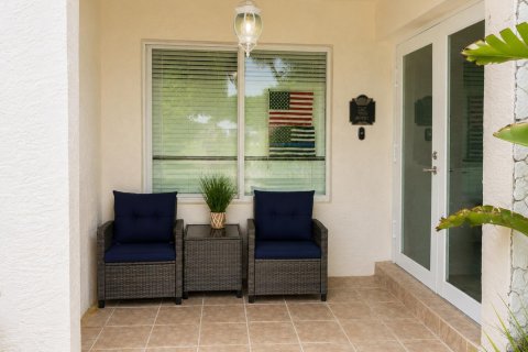 House in Weston, Florida 3 bedrooms, 134.06 sq.m. № 2087999 - photo 6