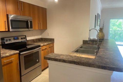 Купить кондоминиум в Корал-Спрингс, Флорида 2 спальни, 104.33м2, № 2032404 - фото 7