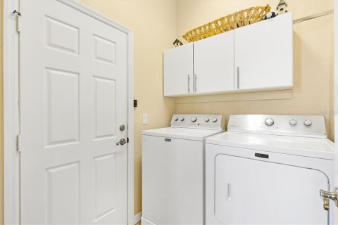 Casa en venta en Summerfield, Florida, 3 dormitorios, 164.25 m2 № 1687001 - foto 21