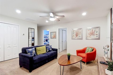 Adosado en venta en Kissimmee, Florida, 4 dormitorios, 195.28 m2 № 2219713 - foto 9
