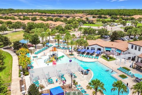 Adosado en venta en Kissimmee, Florida, 4 dormitorios, 195.28 m2 № 2219713 - foto 27