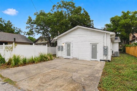 Villa ou maison à louer à Saint Petersburg, Floride: 4 chambres, 202.53 m2 № 2408997 - photo 26