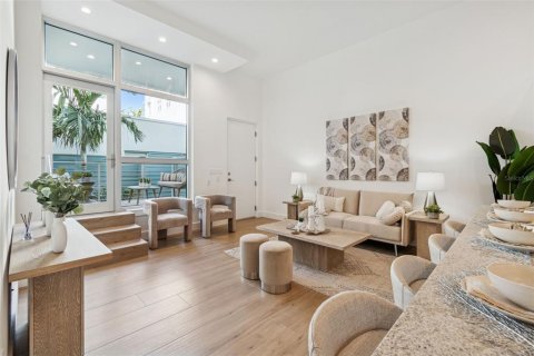 Copropriété à vendre à Sarasota, Floride: 3 chambres, 136.38 m2 № 2125828 - photo 3