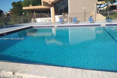 Снять в аренду кондоминиум в Майами, Флорида 2 спальни, 103.12м2, № 1994044 - фото 23