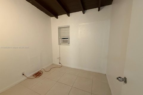Casa en alquiler en Pompano Beach, Florida, 3 dormitorios, 88.26 m2 № 1892855 - foto 7
