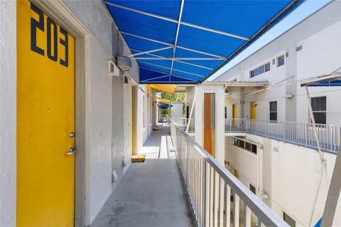 Condo in Gainesville, Florida, 3 bedrooms  № 1637590 - photo 5