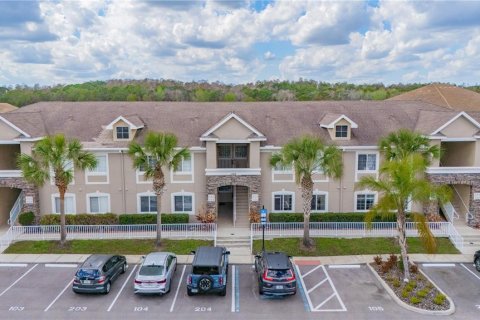 Condominio en Wesley Chapel, Florida, 3 dormitorios  № 2167850