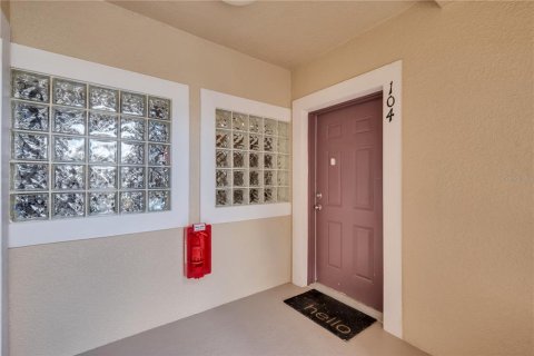 Condominio en venta en Wesley Chapel, Florida, 3 dormitorios, 106.93 m2 № 2167850 - foto 16