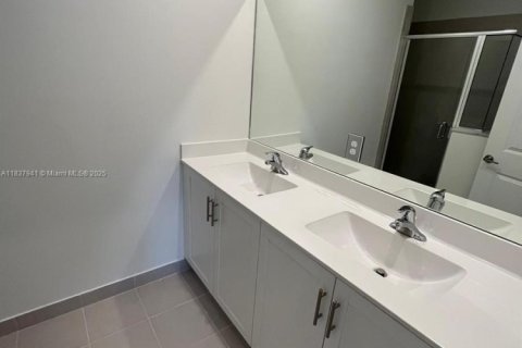 Adosado en venta en Homestead, Florida, 4 dormitorios, 169.08 m2 № 2054187 - foto 25