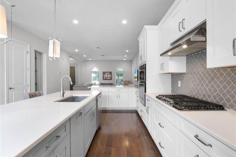 Townhouse in LAKESHORE in Winter Garden, Florida 3 bedrooms, 190.64 sq.m. № 1912425 - photo 13