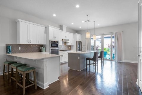 Townhouse in LAKESHORE in Winter Garden, Florida 3 bedrooms, 190.64 sq.m. № 1912425 - photo 8