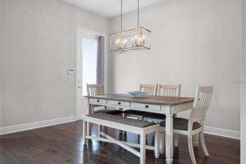 Townhouse in LAKESHORE in Winter Garden, Florida 3 bedrooms, 190.64 sq.m. № 1912425 - photo 10