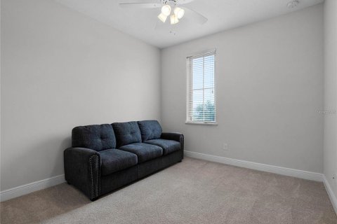 Townhouse in LAKESHORE in Winter Garden, Florida 3 bedrooms, 190.64 sq.m. № 1912425 - photo 22