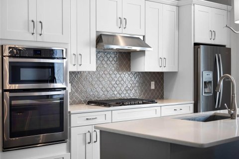 Townhouse in LAKESHORE in Winter Garden, Florida 3 bedrooms, 190.64 sq.m. № 1912425 - photo 16