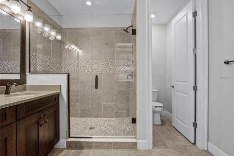 Townhouse in LAKESHORE in Winter Garden, Florida 3 bedrooms, 190.64 sq.m. № 1912425 - photo 19