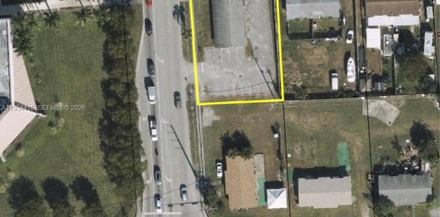 Commercial property in Miami, Florida 120.77 sq.m. № 2009137