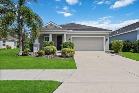 House in Nokomis, Florida 3 bedrooms, 195.56 sq.m. № 1357425 - photo 1