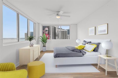 Condo in Miami, Florida, 2 bedrooms  № 1418405 - photo 28