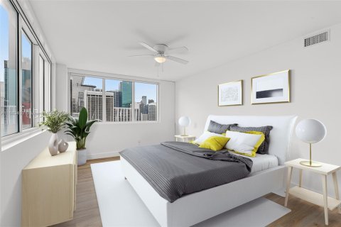 Condo in Miami, Florida, 2 bedrooms  № 1418405 - photo 21