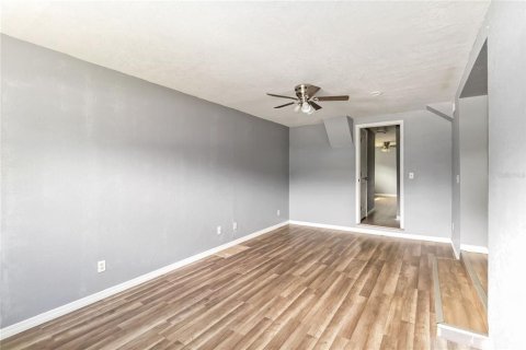 Casa en venta en Orlando, Florida, 3 dormitorios, 122.63 m2 № 1906999 - foto 9