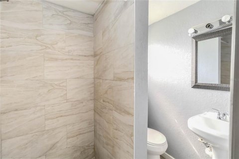 Casa en venta en Orlando, Florida, 3 dormitorios, 122.63 m2 № 1906999 - foto 10