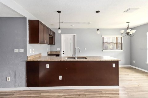 Casa en venta en Orlando, Florida, 3 dormitorios, 122.63 m2 № 1906999 - foto 6