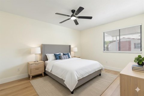 Casa en venta en Orlando, Florida, 2 dormitorios, 89.46 m2 № 1906599 - foto 14