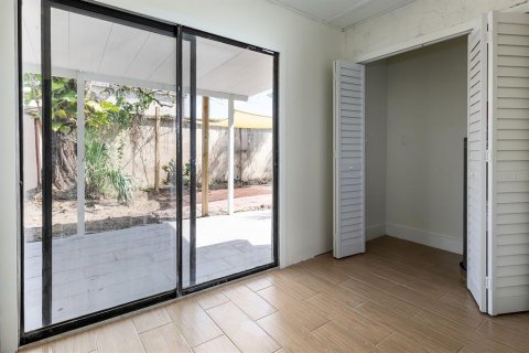Casa en venta en Orlando, Florida, 2 dormitorios, 89.46 m2 № 1906599 - foto 25